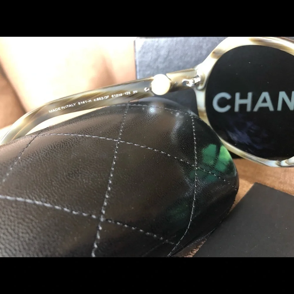 CHANEL‎ COLLECTION PERLE SUNGLASSES MADE IN ITALY POLARIZED LIMITED EDITION